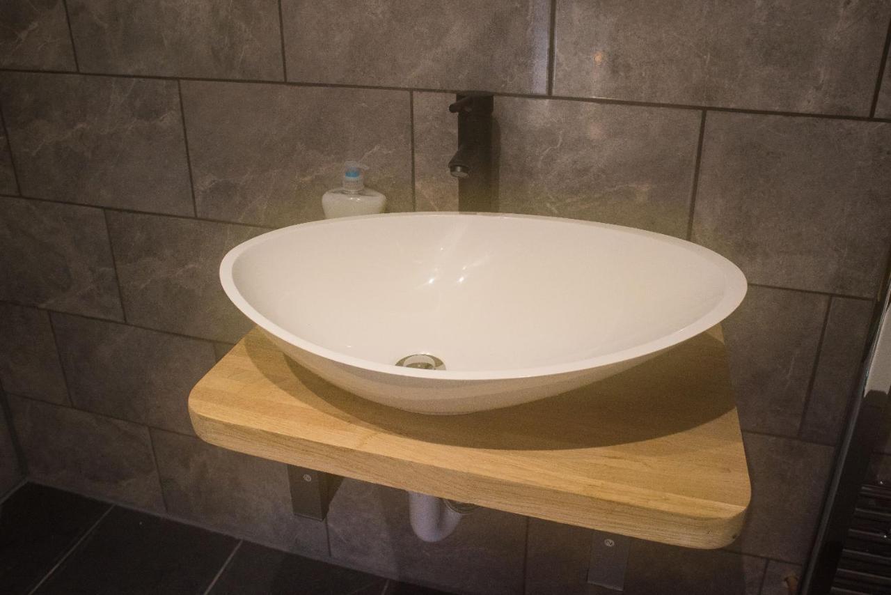 Luxury Super Central Cottage With A Hot Tub/ Gym Portree Exterior foto