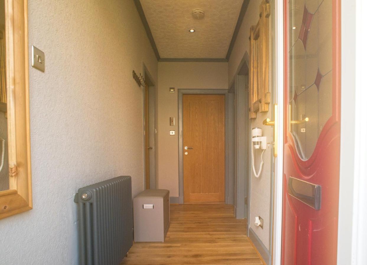 Luxury Super Central Cottage With A Hot Tub/ Gym Portree Exterior foto